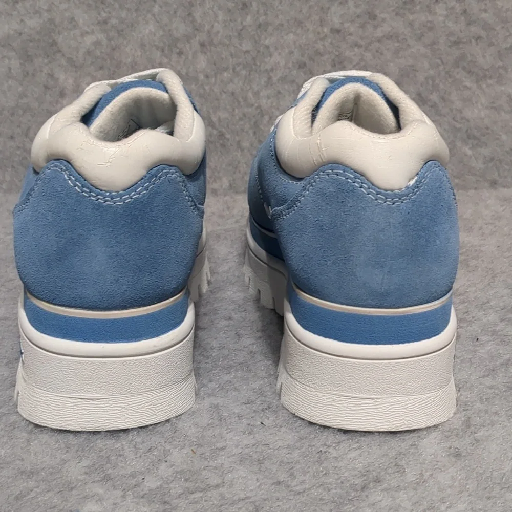 Vintage Sketchers Baby Blue Suede Platform Women's Shoes Size 5.5